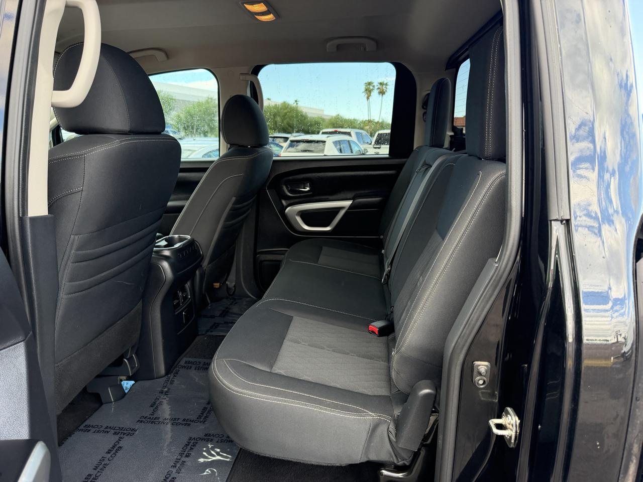 Nissan Titan Platinum Reserve Crew Cab 2WD 2018