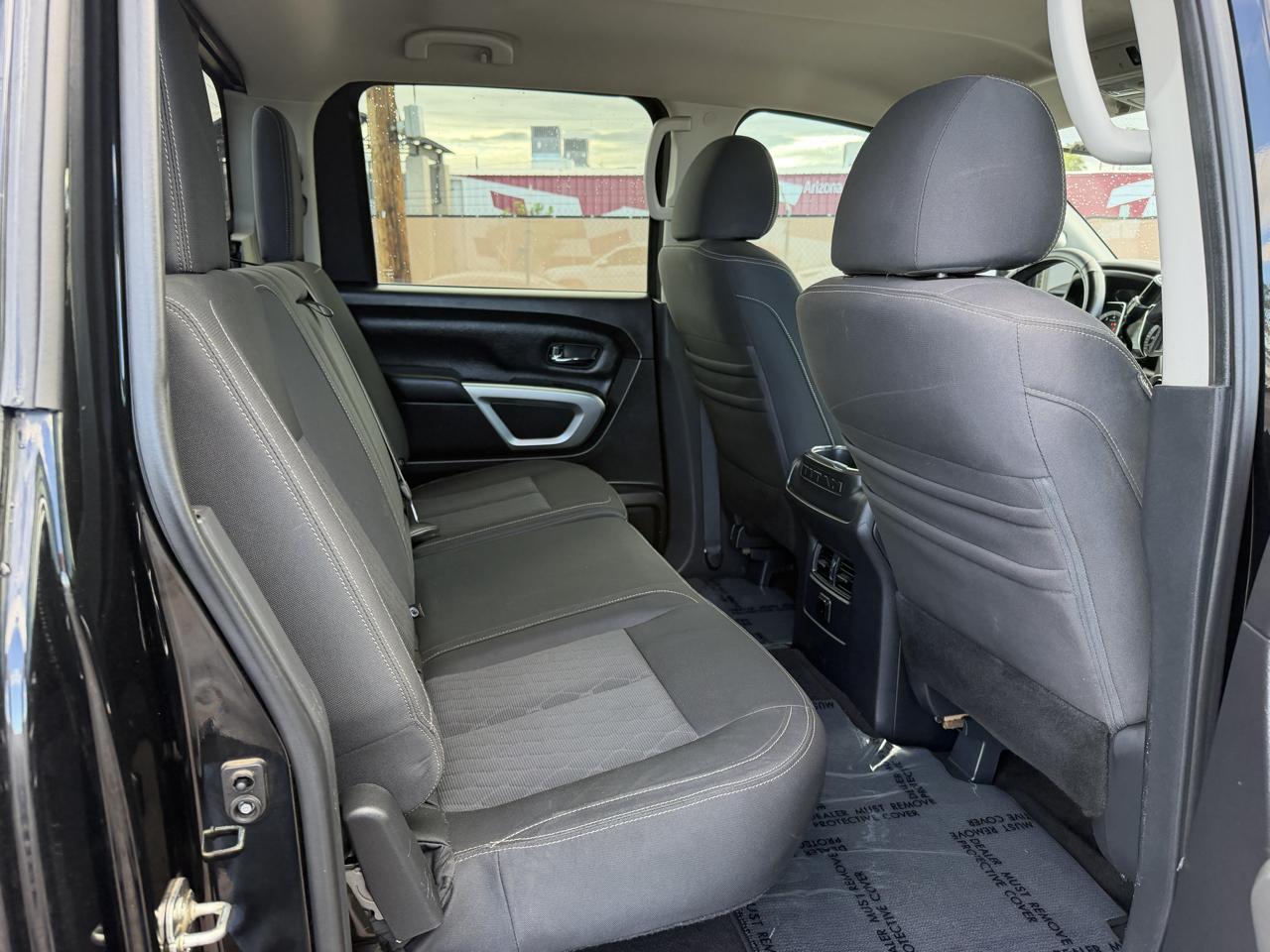 Nissan Titan Platinum Reserve Crew Cab 2WD 2018