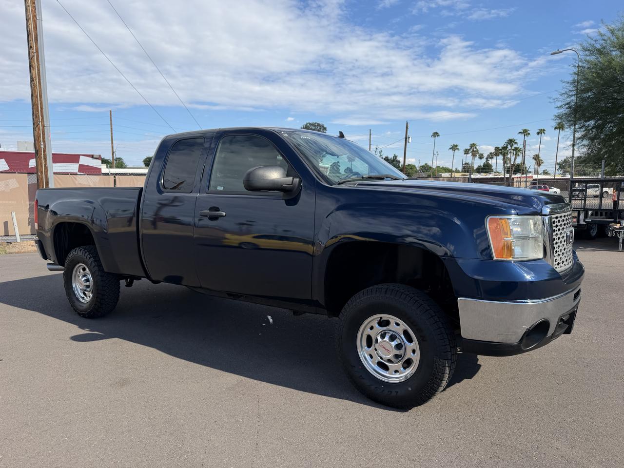 GMC Sierra 2500HD 4WD Ext Cab 143.5" SLE 2010