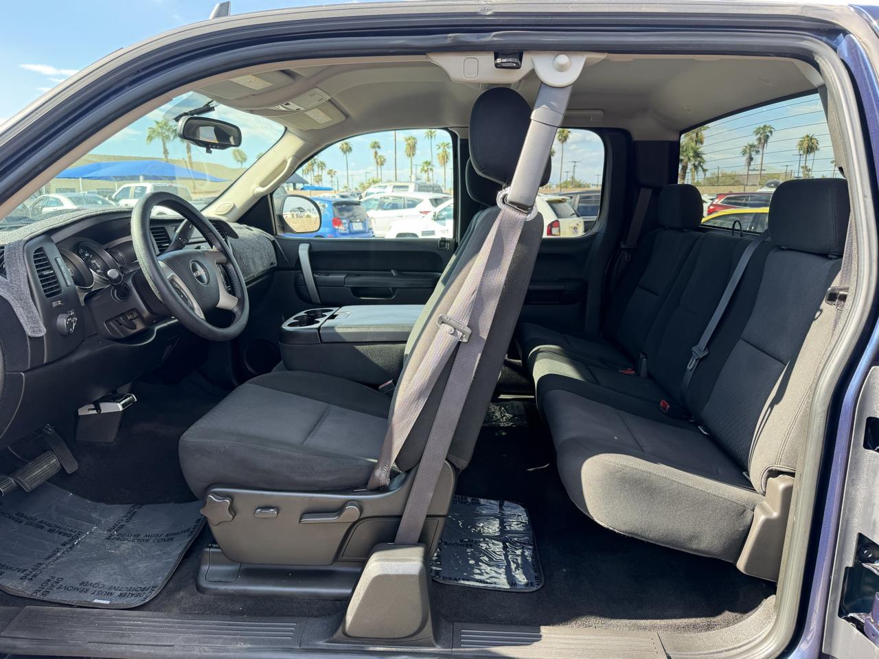 GMC Sierra 2500HD 4WD Ext Cab 143.5" SLE 2010