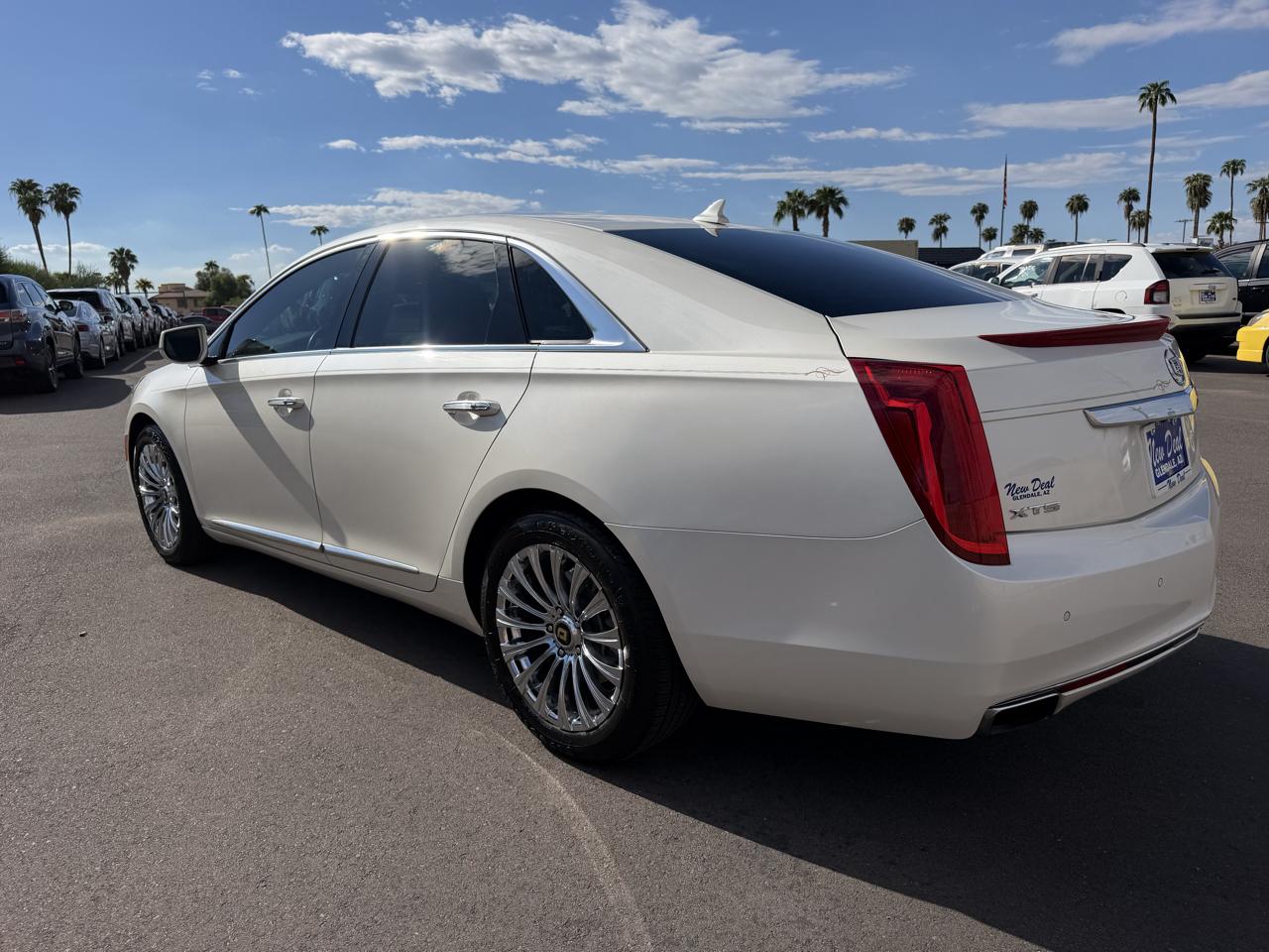 Cadillac XTS Luxury 2013