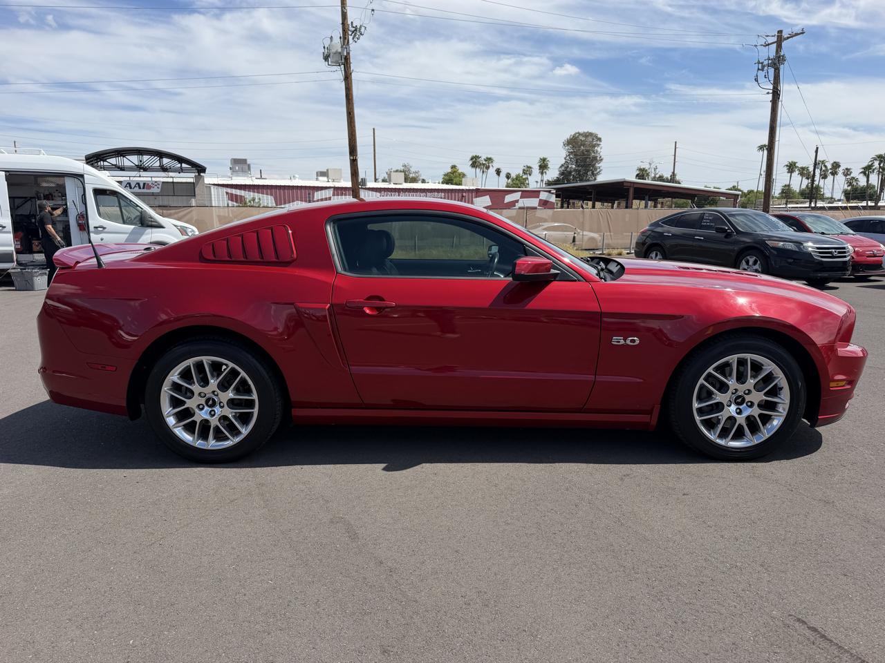 Ford Mustang GT Coupe 2013