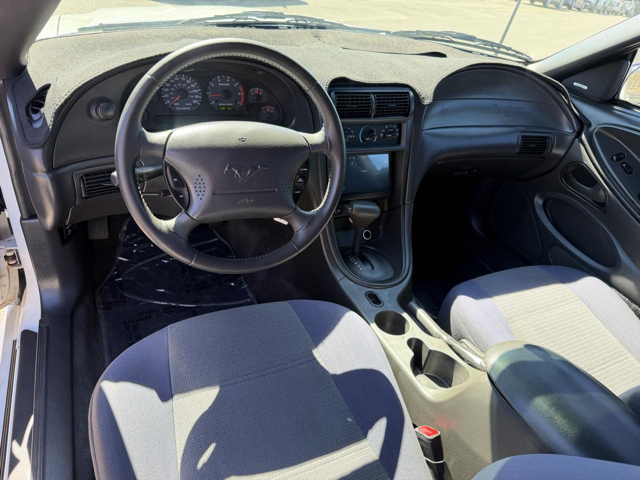 Ford Mustang Standard Coupe 2003