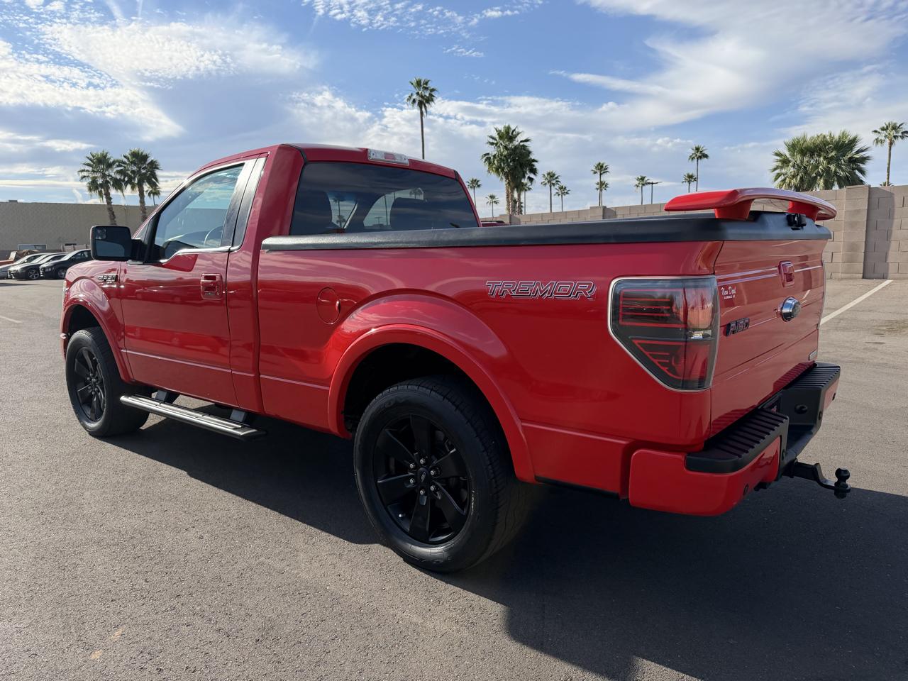 Ford F-150 2WD Reg Cab 145" XL 2014