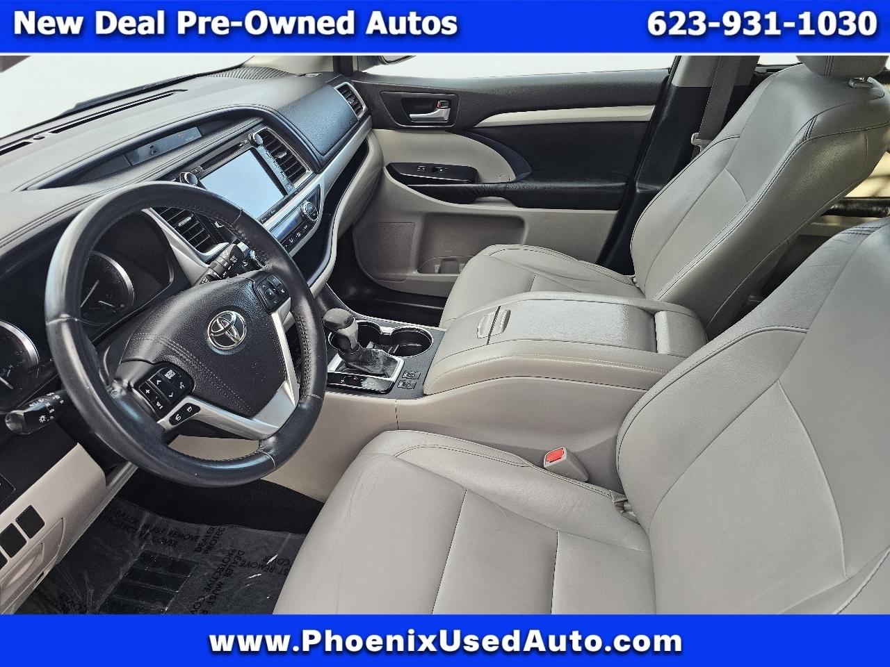 Toyota Highlander XLE FWD V6 2016
