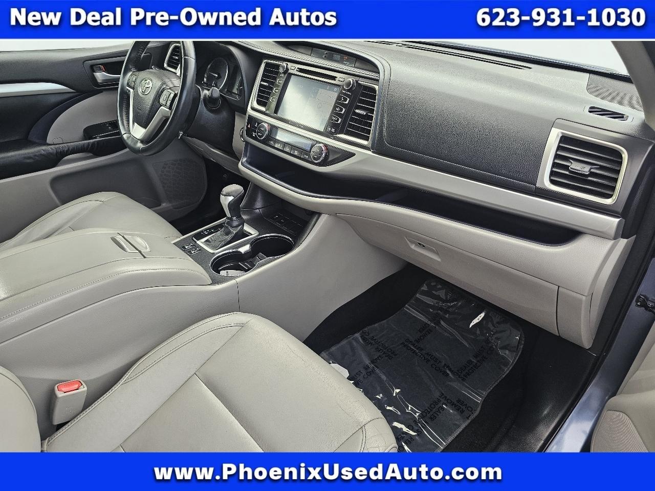 Toyota Highlander XLE FWD V6 2016