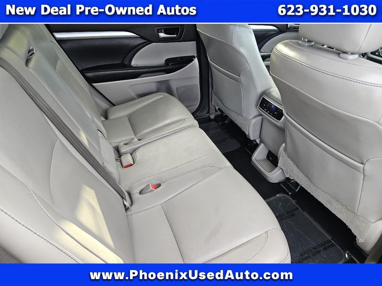 Toyota Highlander XLE FWD V6 2016