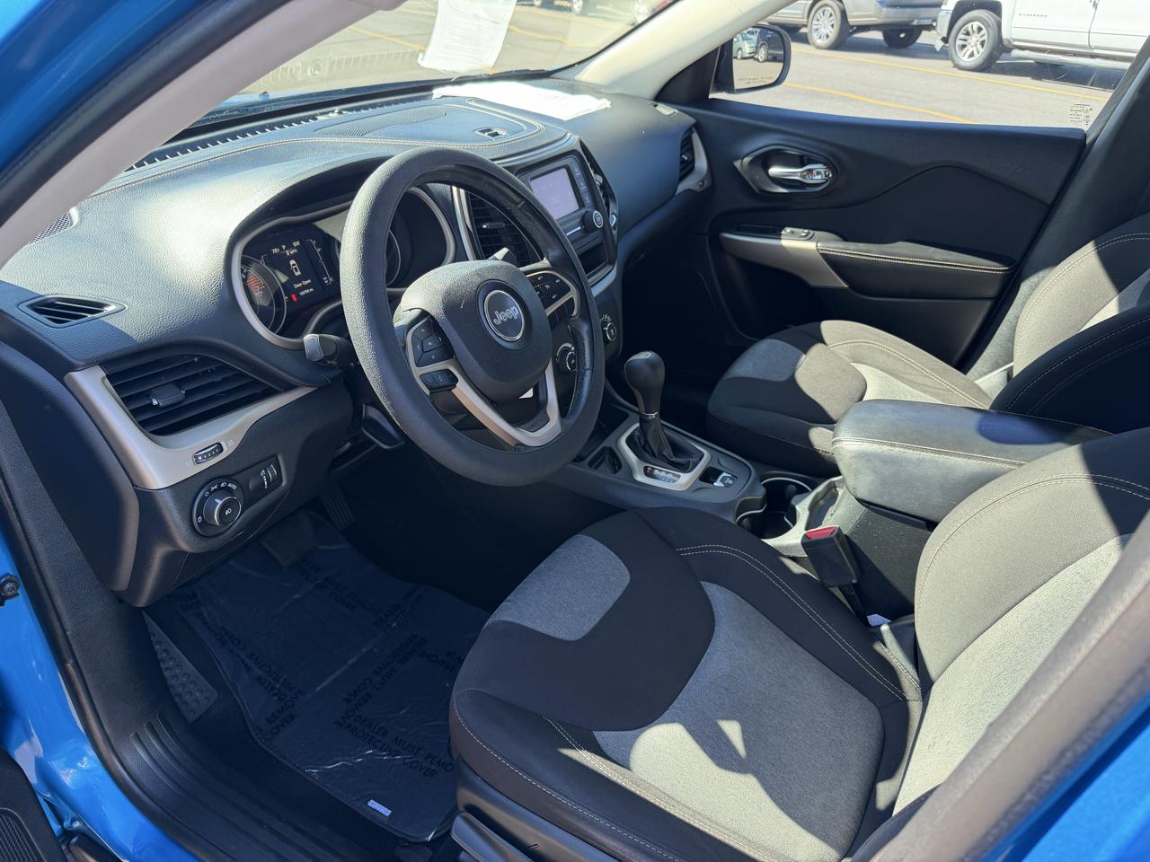 Jeep Cherokee Latitude FWD 2018