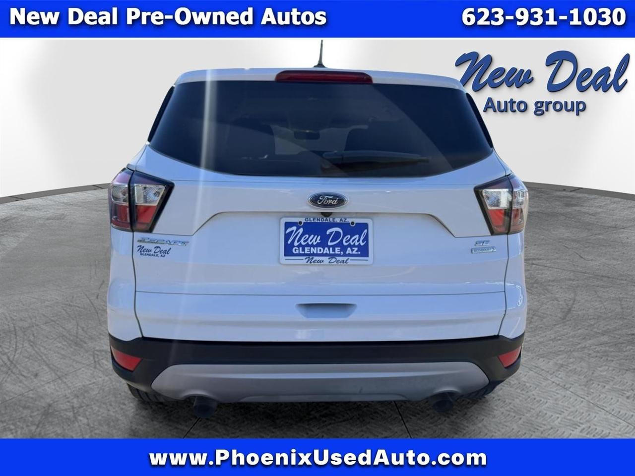 Ford Escape photo 4
