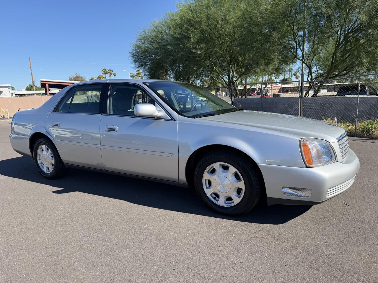 2001 Cadillac DeVille Base