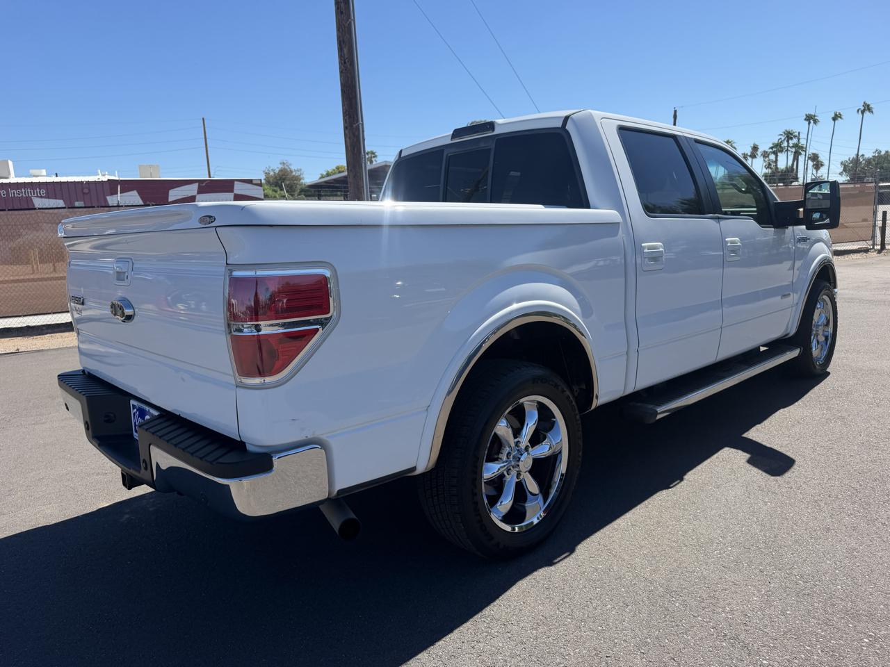 Ford F-150 2WD SuperCrew 145" XLT 2011