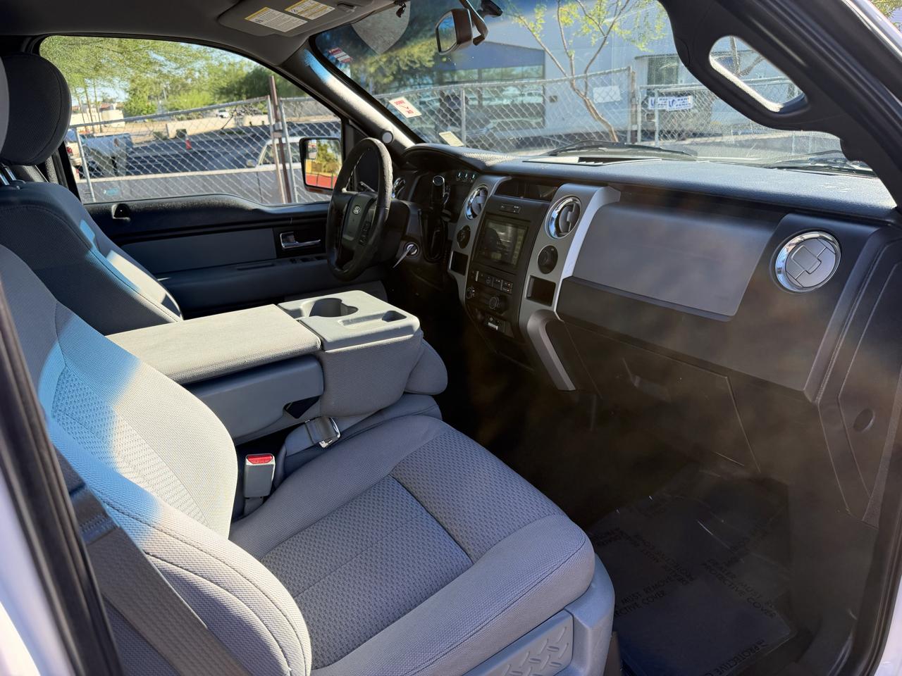 Ford F-150 2WD SuperCrew 139" XL 2014