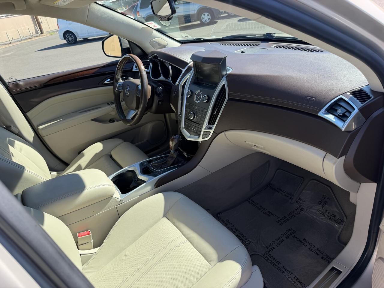 Cadillac SRX AWD Turbo Premium Collection 2011