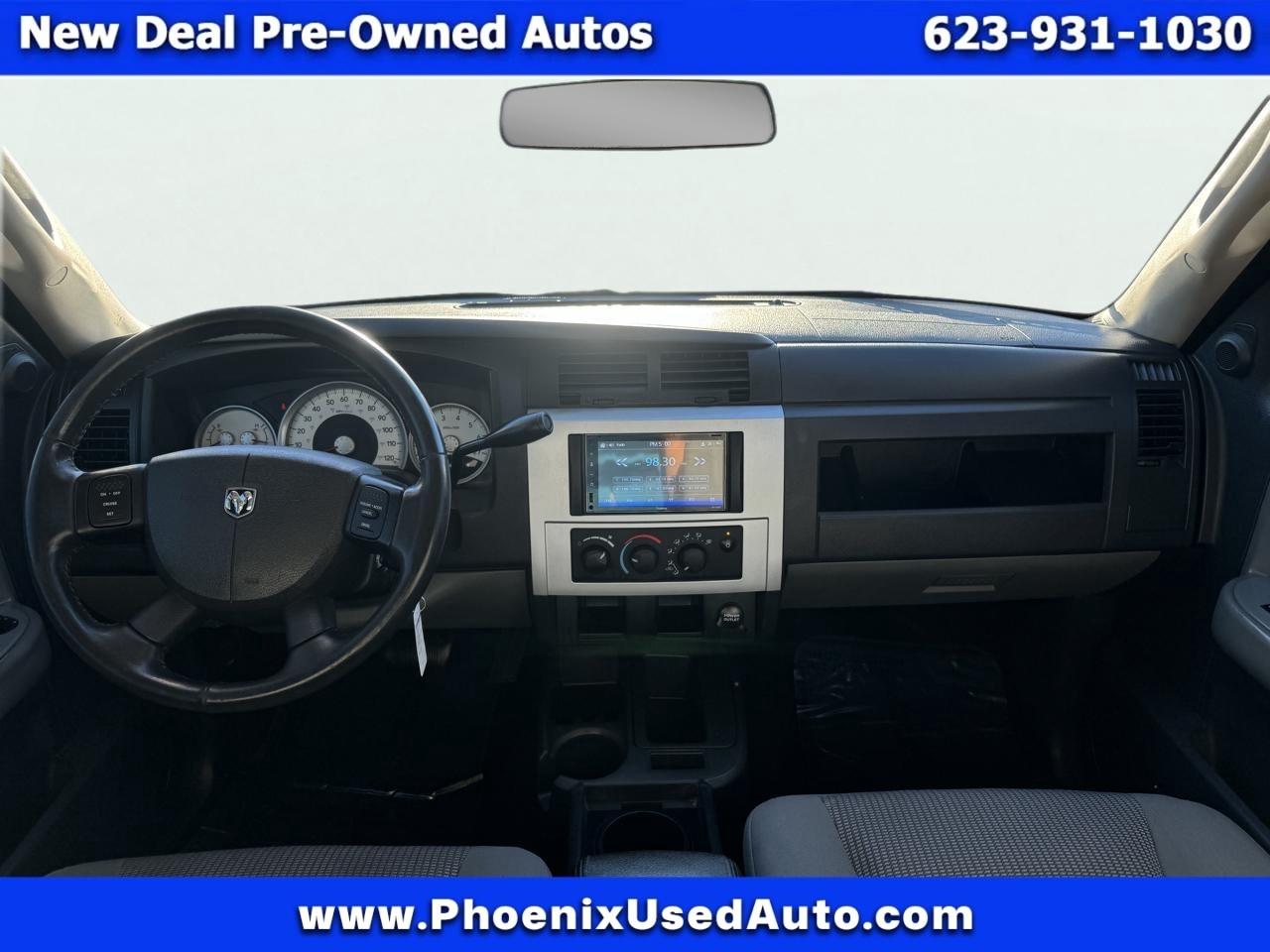 Dodge Dakota Laramie Crew Cab 2WD 2009