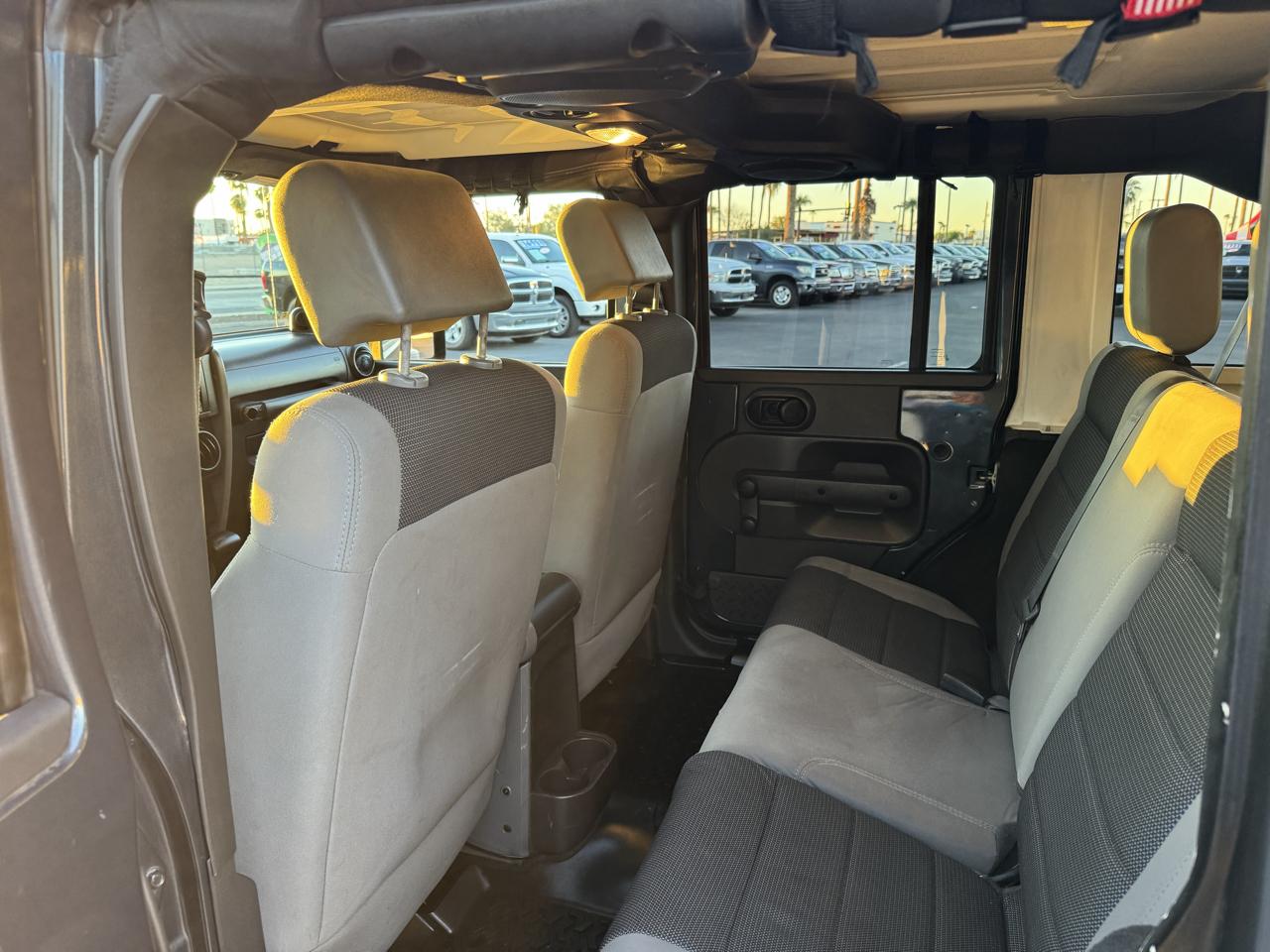 Jeep Wrangler Unlimited X 2WD 2007