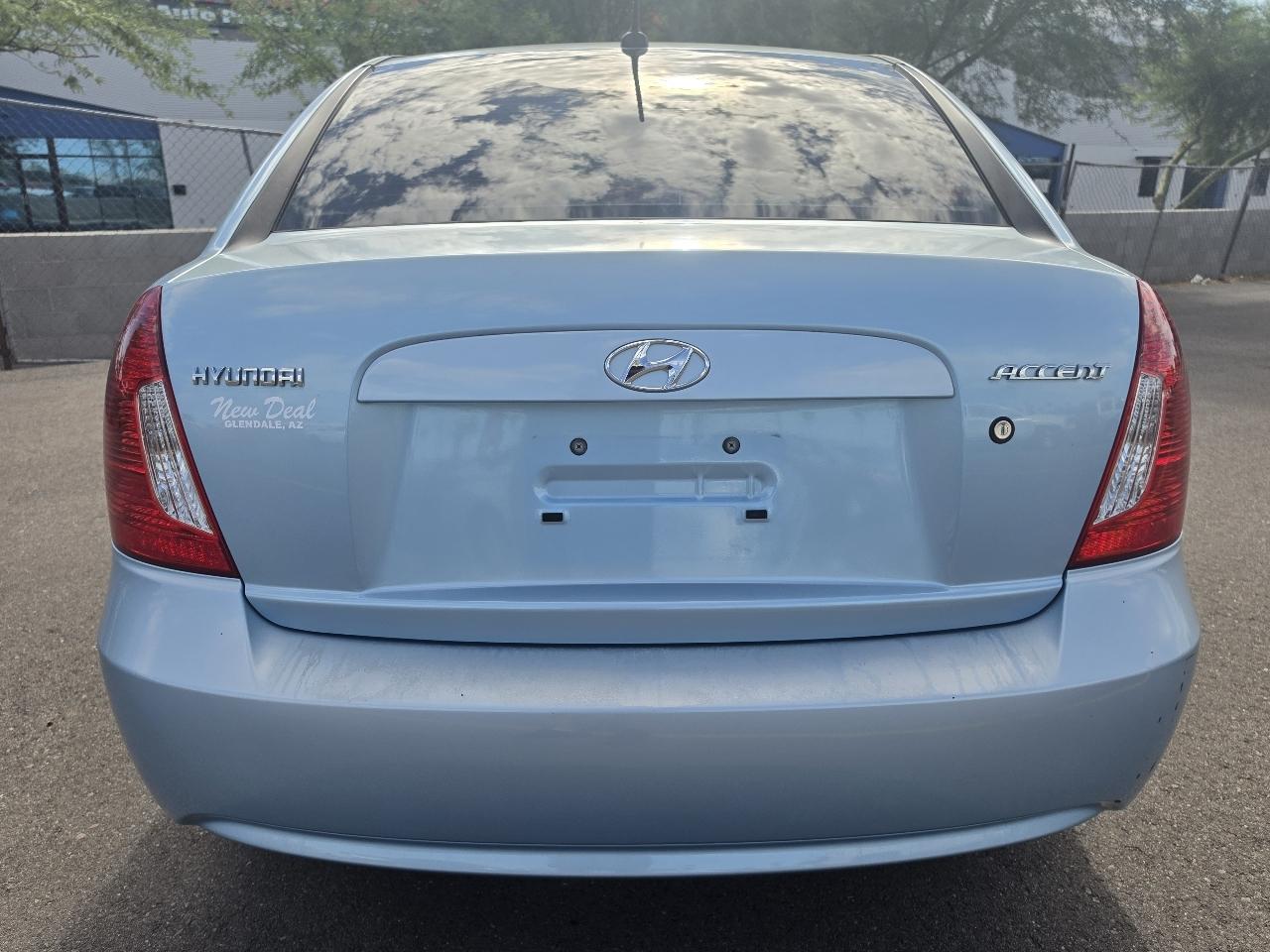 Hyundai Accent GLS 4-Door 2010