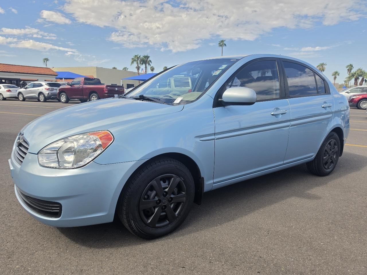 Hyundai Accent GLS 4-Door 2010