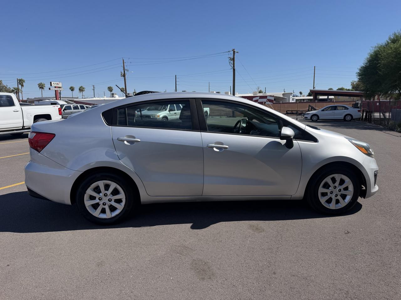 Kia Rio LX 6A 2017