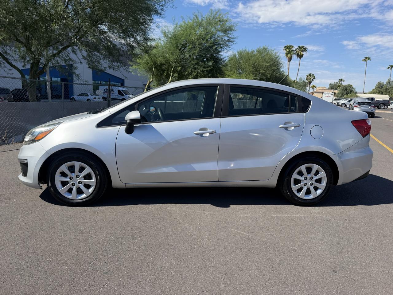 Kia Rio LX 6A 2017