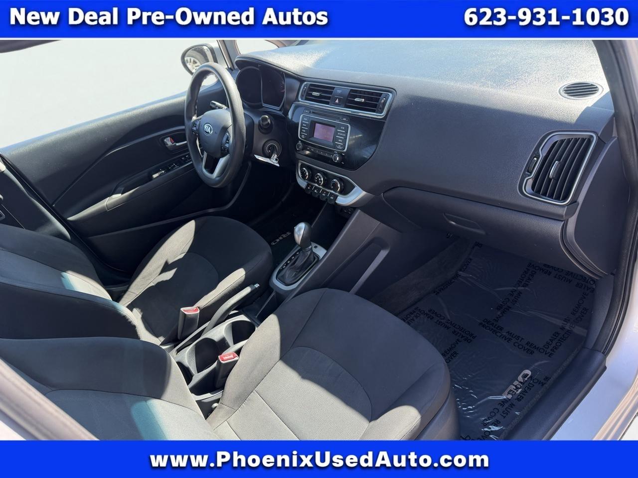 Kia Rio LX 6A 2017