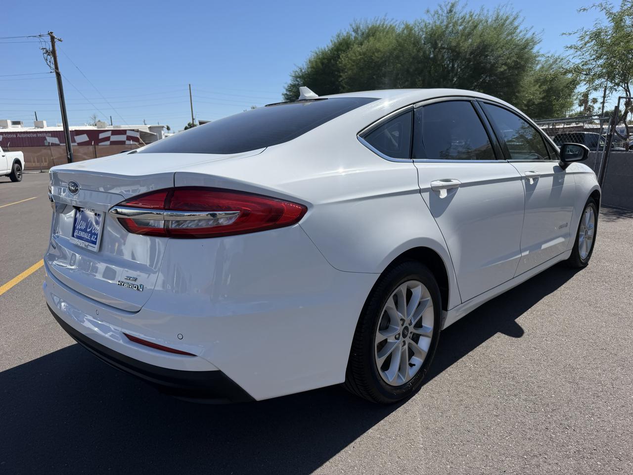 Ford Fusion Hybrid SE 2019