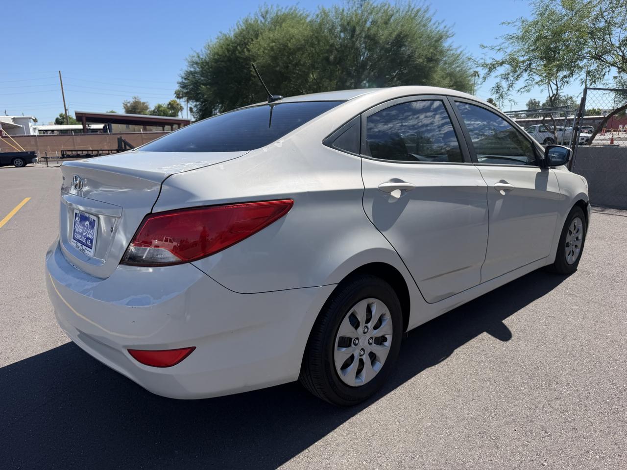 Hyundai Accent SE 4-Door 6A 2016