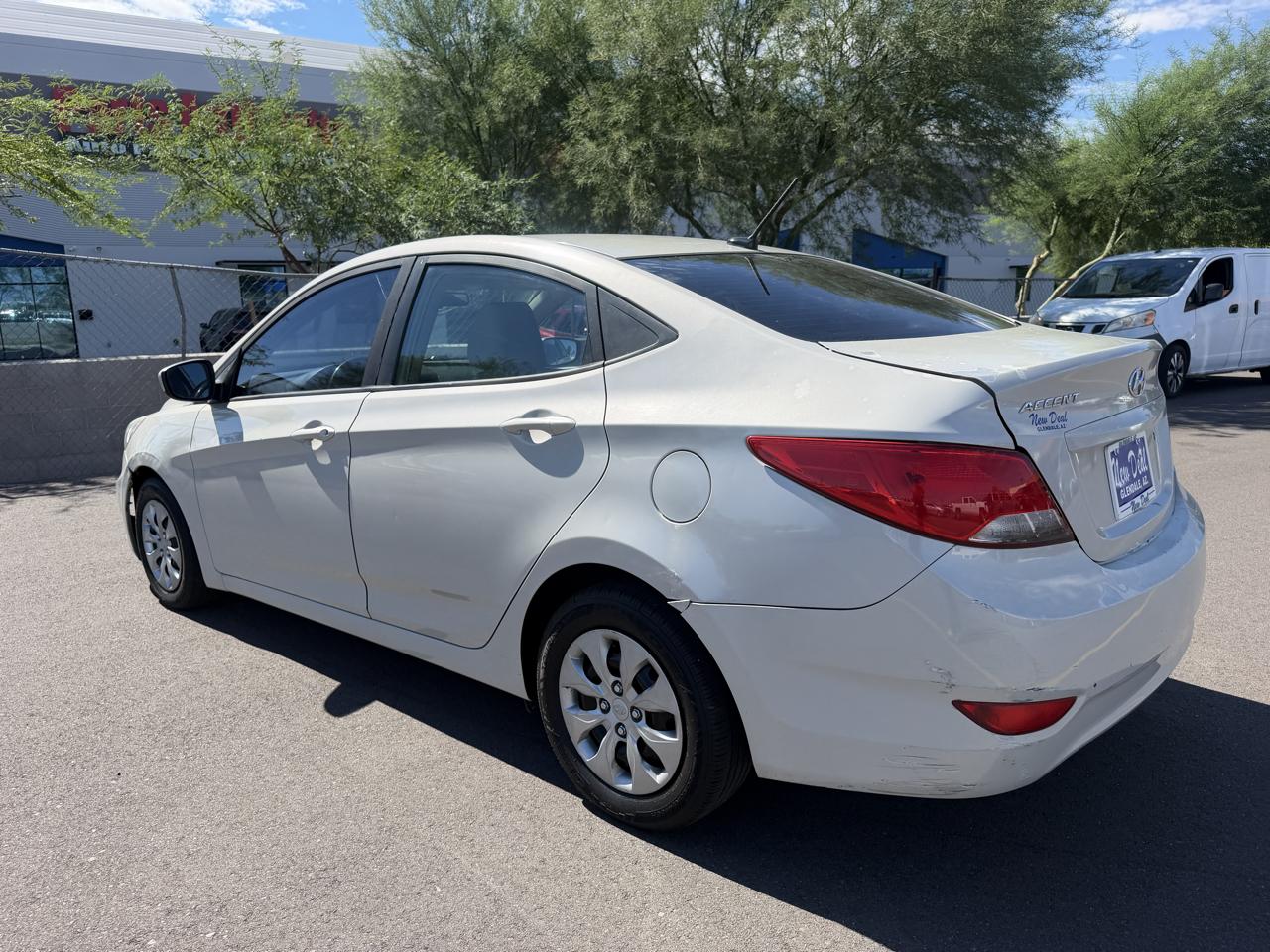 Hyundai Accent SE 4-Door 6A 2016
