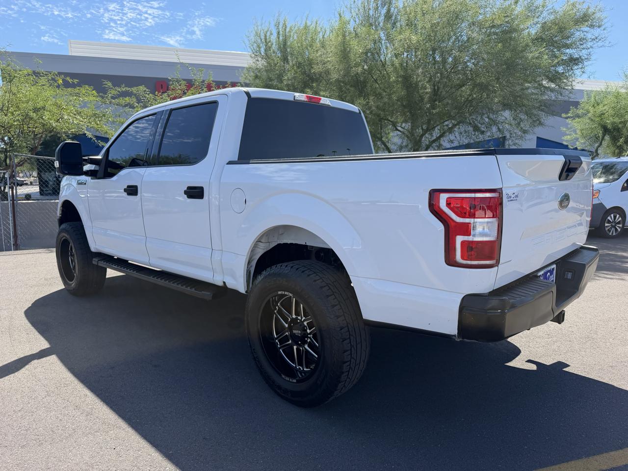 Ford F-150 4WD SuperCrew 139" XL 2018