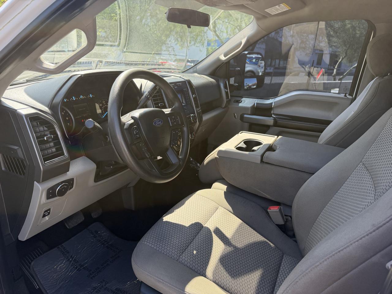 Ford F-150 4WD SuperCrew 139" XL 2018