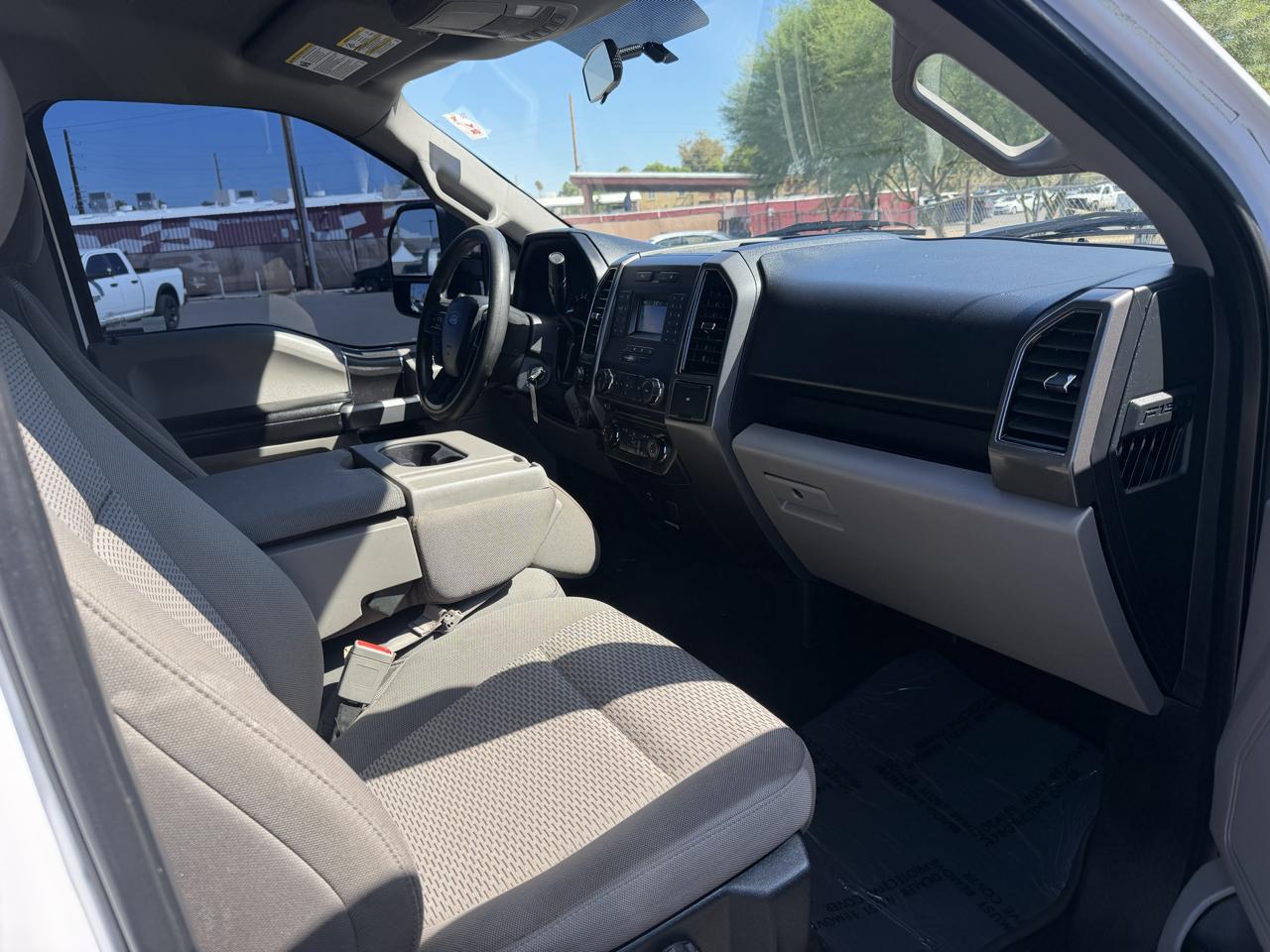 Ford F-150 4WD SuperCrew 139" XL 2018