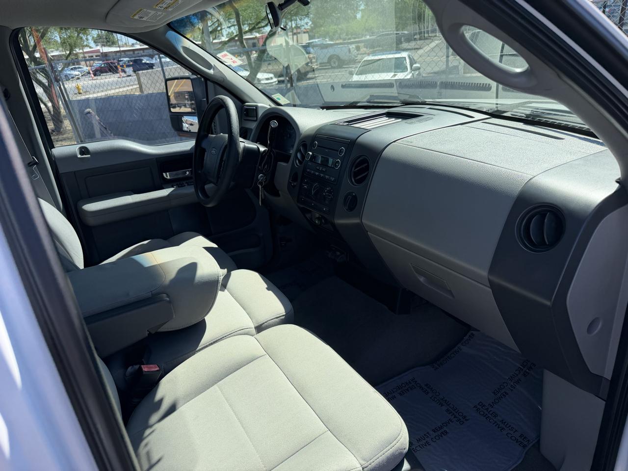 Ford F-150 2WD SuperCrew 139" XL 2008