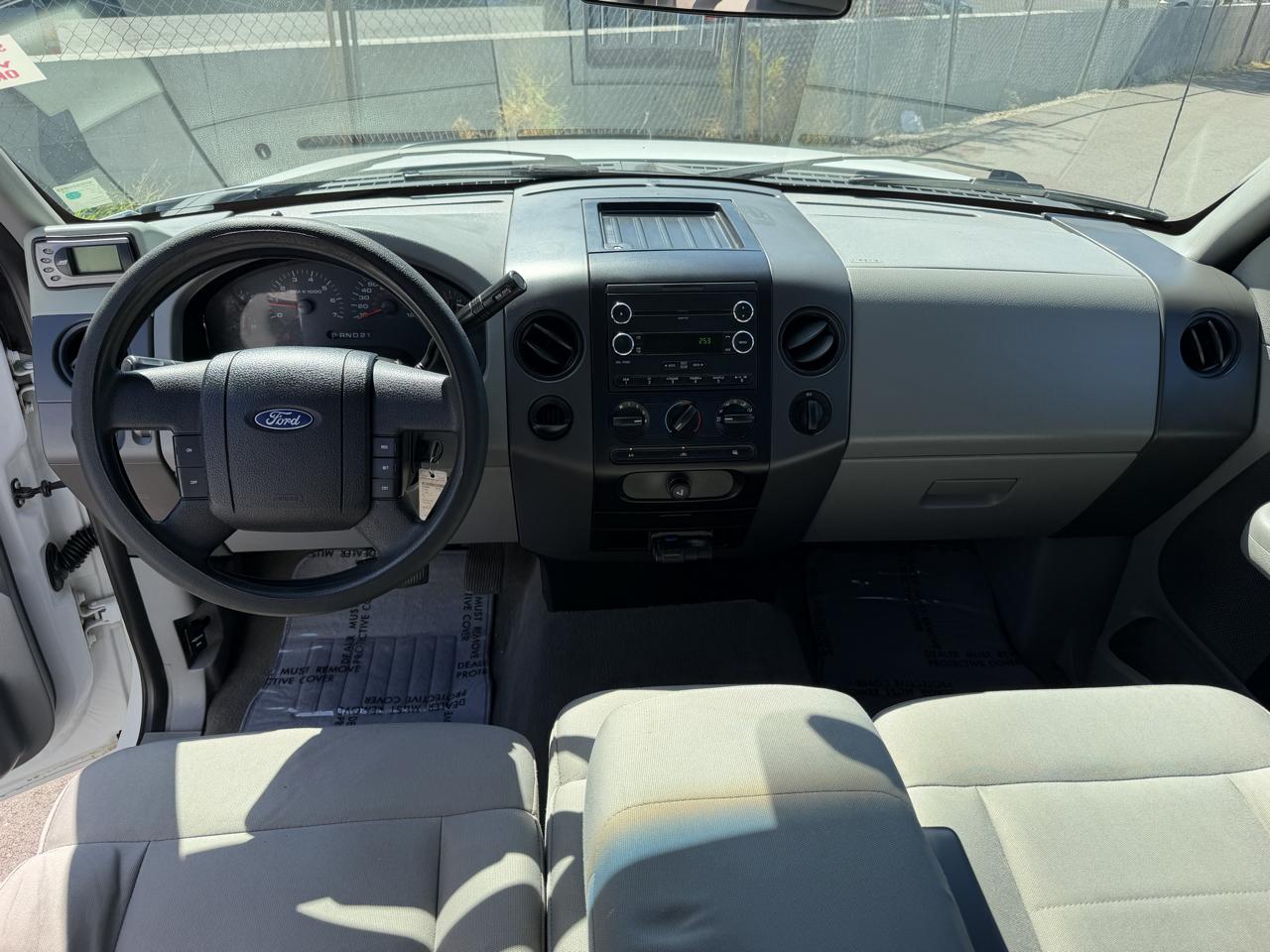 Ford F-150 2WD SuperCrew 139" XL 2008