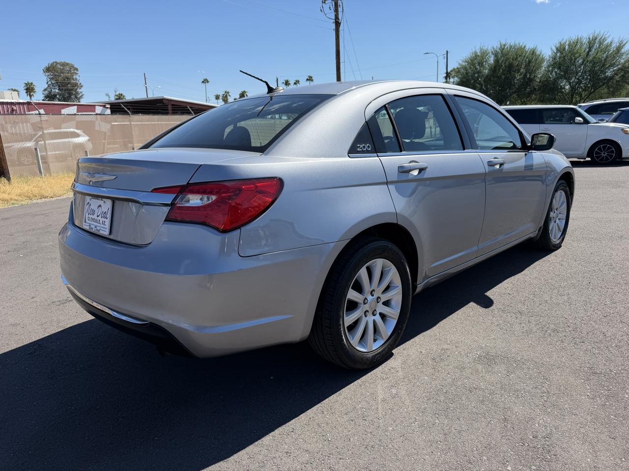 Chrysler 200 Touring 2013