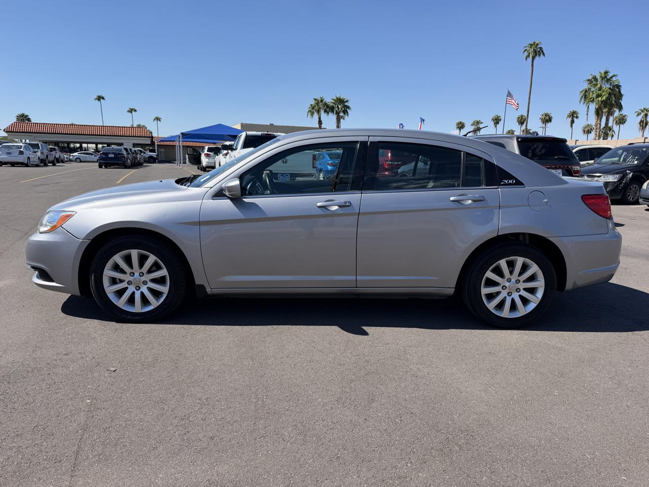 Chrysler 200 Touring 2013