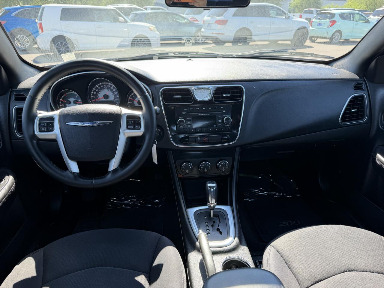 Chrysler 200 Touring 2013