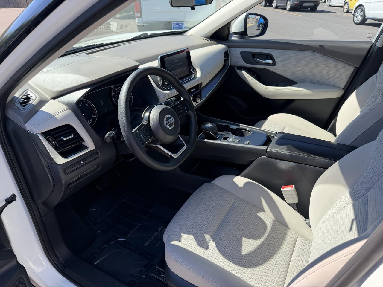 Nissan Rogue SV 2021