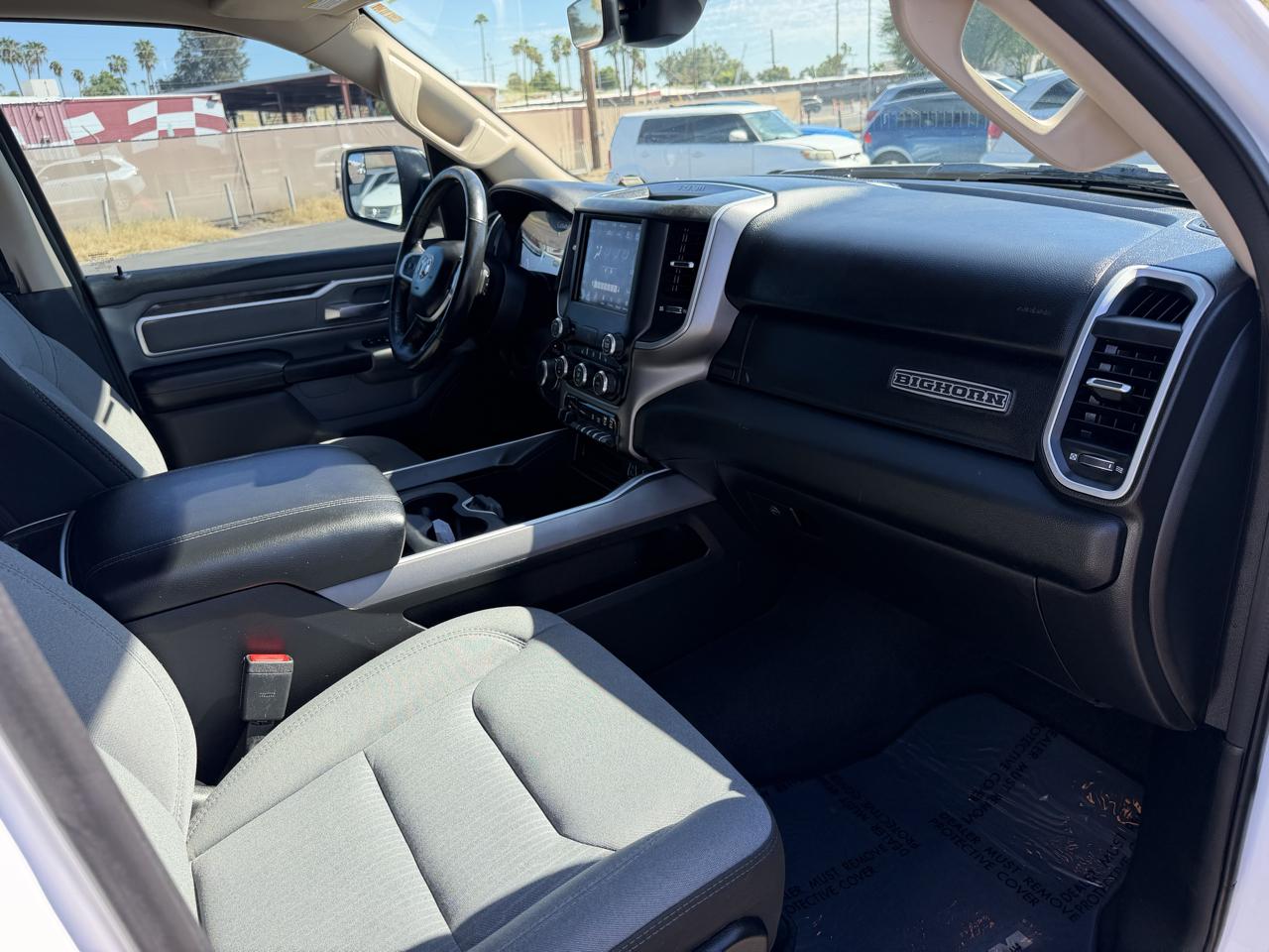 RAM 1500 Big Horn Quad Cab 2WD 2020