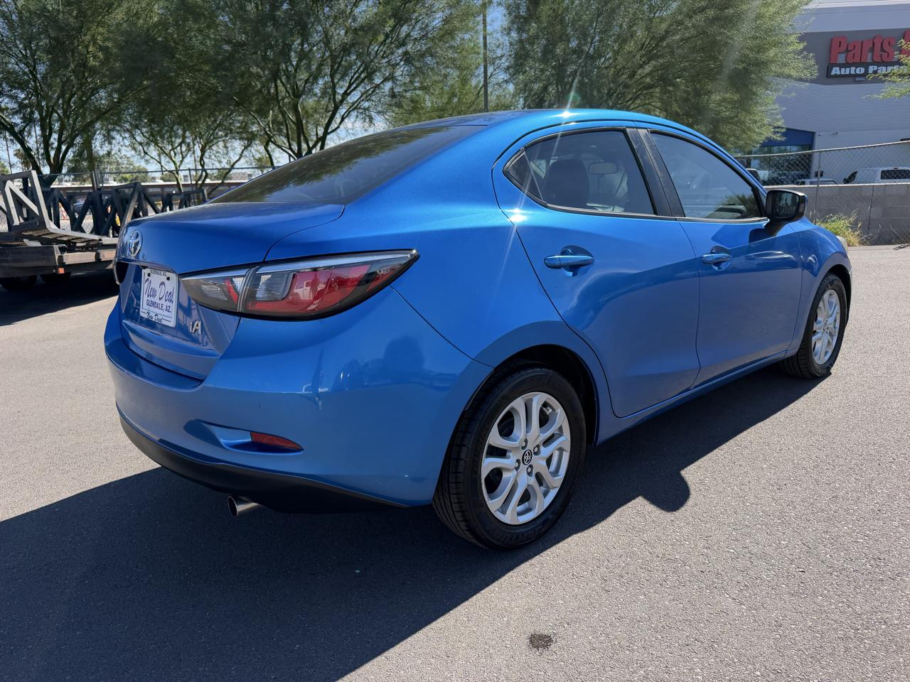 Toyota Yaris iA 6A 2017