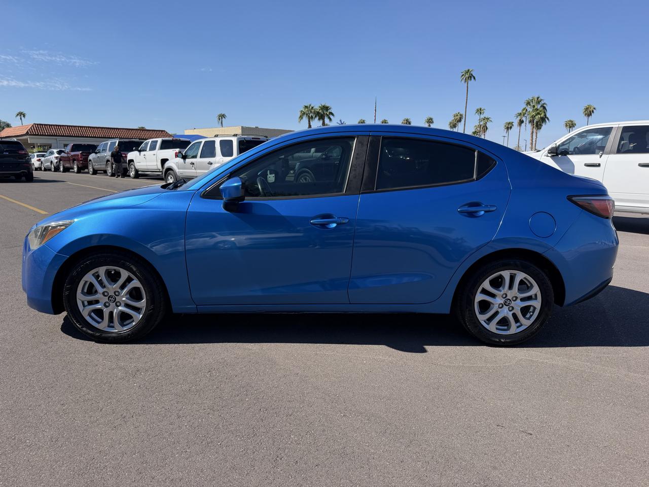Toyota Yaris iA 6A 2017