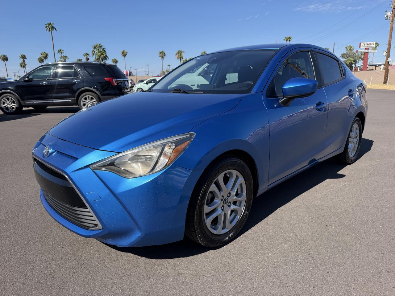 Toyota Yaris iA 6A 2017