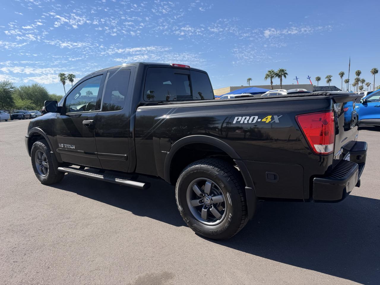 Nissan Titan S King Cab 4WD 2015