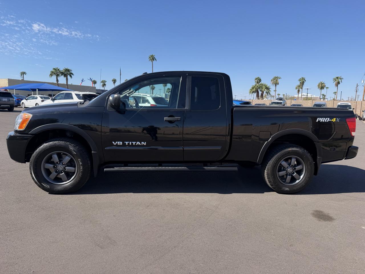 Nissan Titan S King Cab 4WD 2015