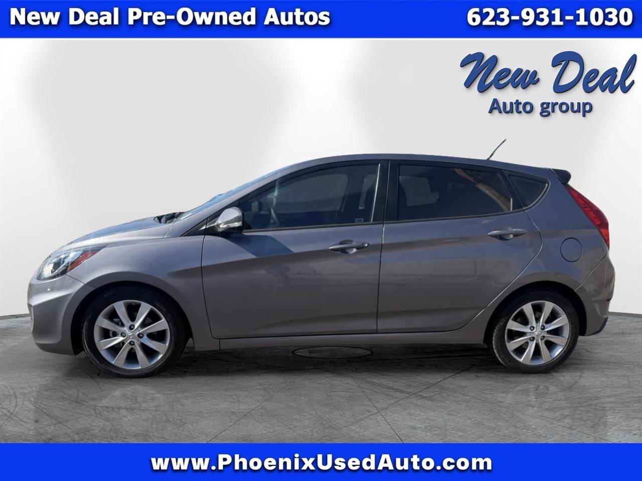 Hyundai Accent SE 5-Door 2013