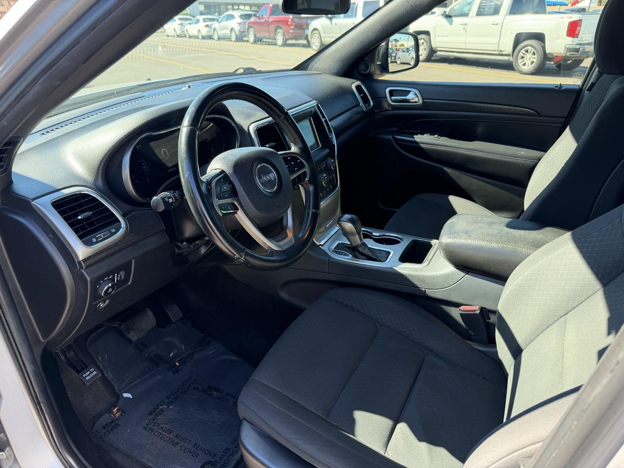 Jeep Grand Cherokee Laredo 2WD 2018