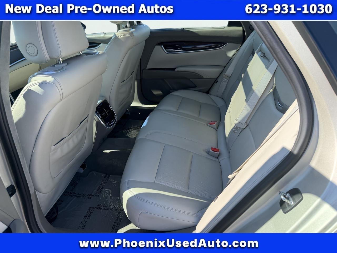 Cadillac XTS Platinum AWD 2013