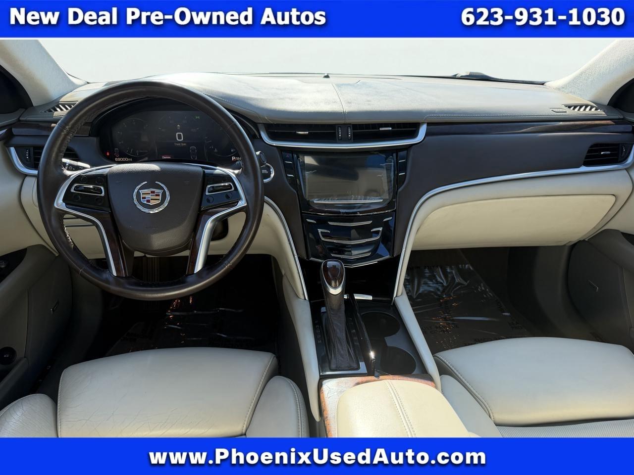 Cadillac XTS Platinum AWD 2013