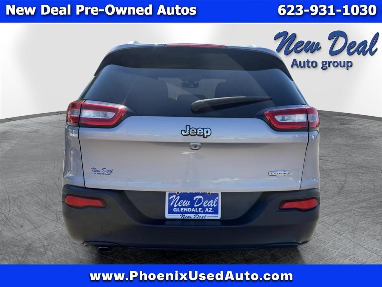 Jeep Cherokee Latitude FWD 2017