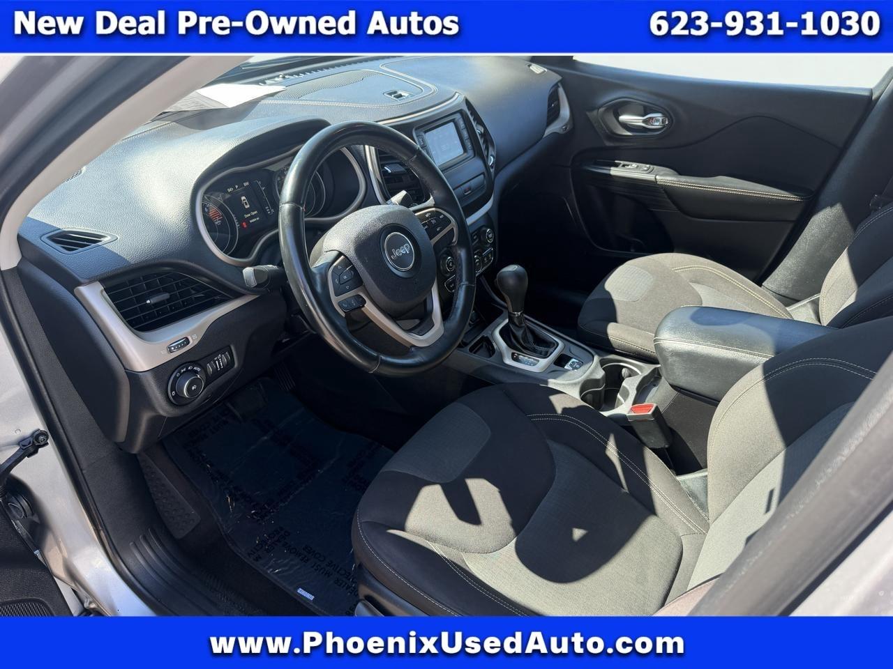 Jeep Cherokee Latitude FWD 2017