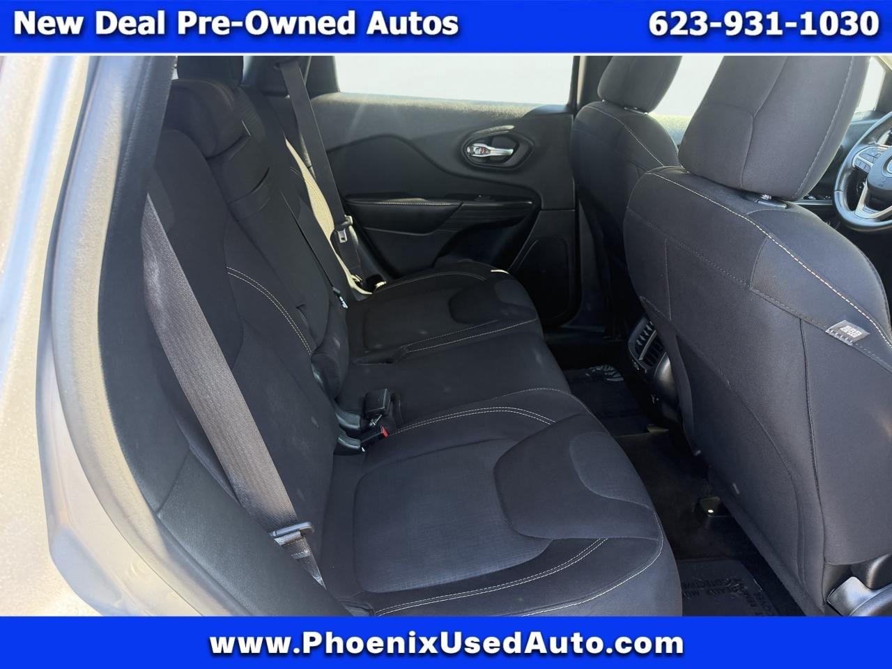 Jeep Cherokee Latitude FWD 2017