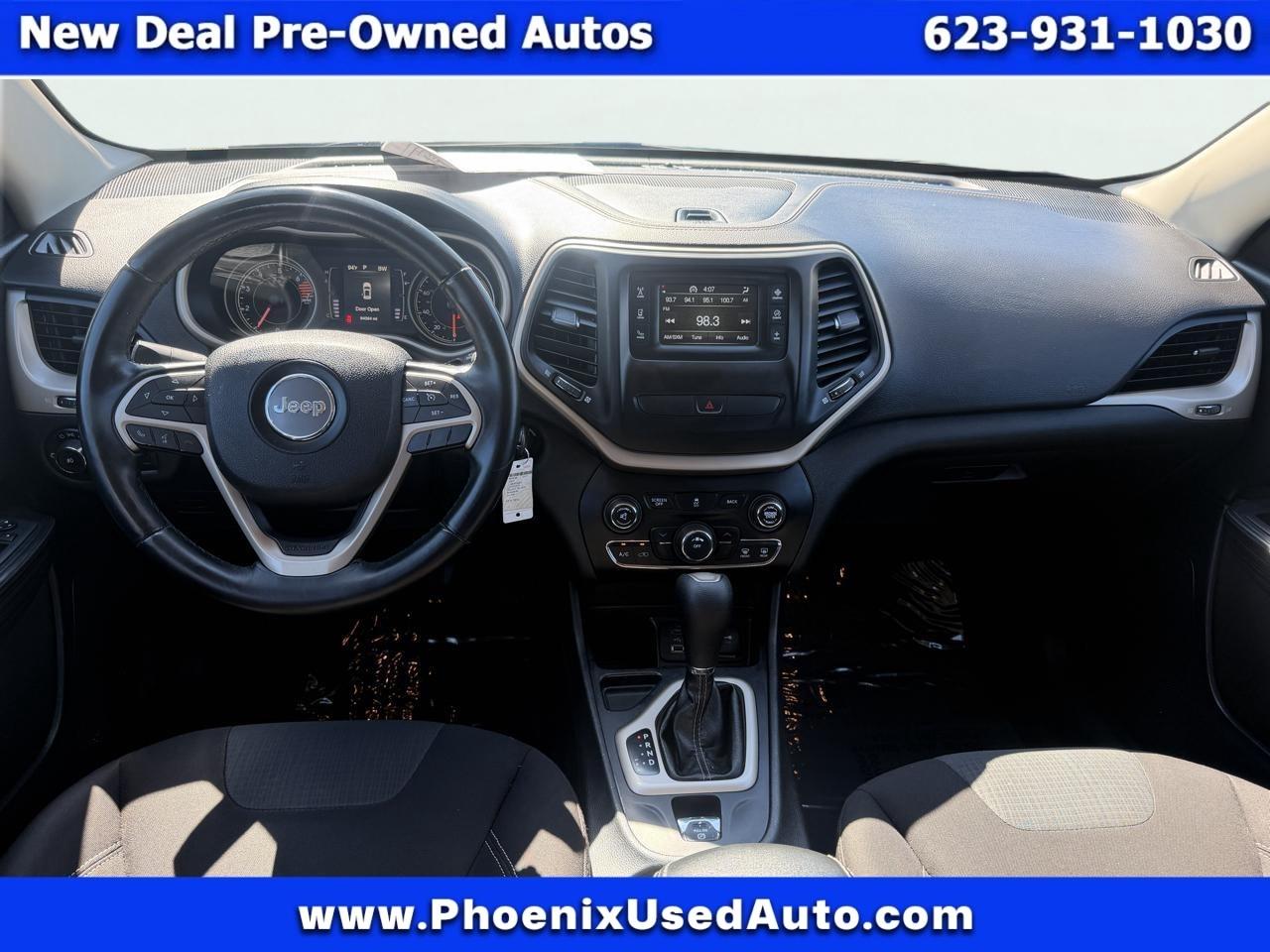 Jeep Cherokee Latitude FWD 2017